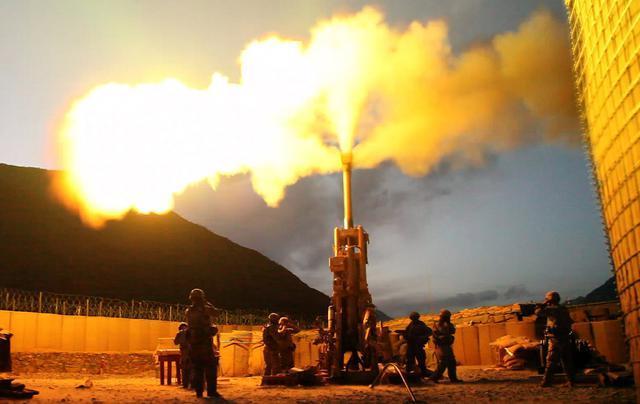 也门胡塞武装称袭击美军“艾森豪威尔”号航母